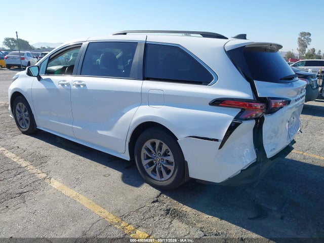 Aukcja sprzedaży 2022 Toyota Sienna Le, vin: 5TDBSKFC0NS058968, numer aukcji: 45056351