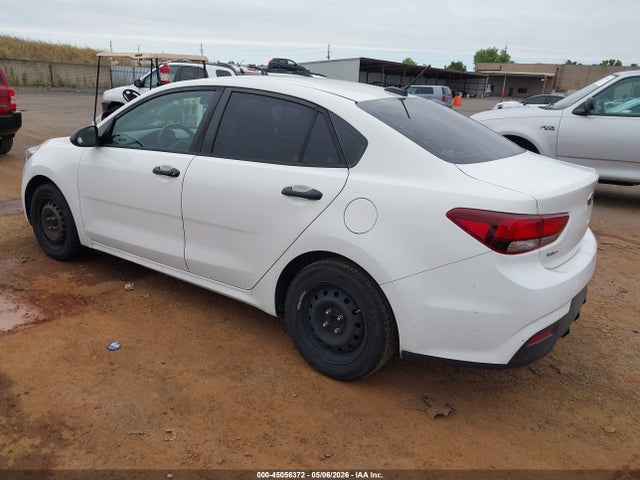 3KPA24AB7JE072084 KIA RIO LX