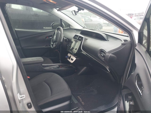 45056389 :رقم المزاد ، JTDKARFU8G3521903 vin ، 2016 Toyota Prius Two Eco مزاد بيع