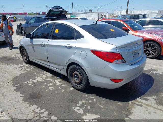 KMHCT4AE0FU831677 Hyundai ACCENT GLS