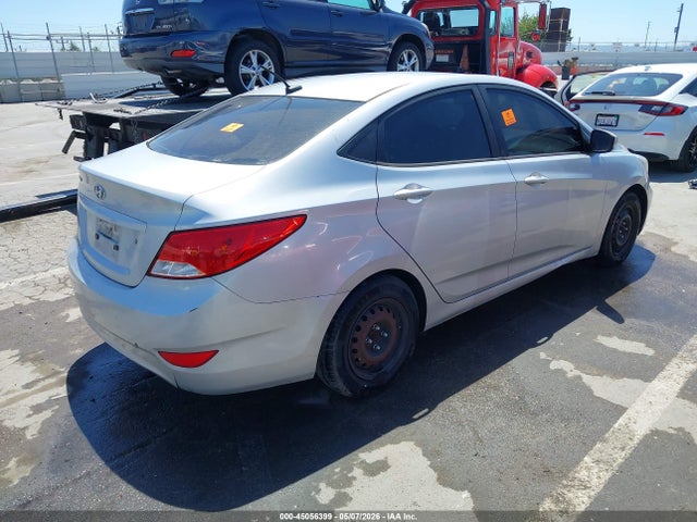 KMHCT4AE0FU831677 Hyundai ACCENT GLS