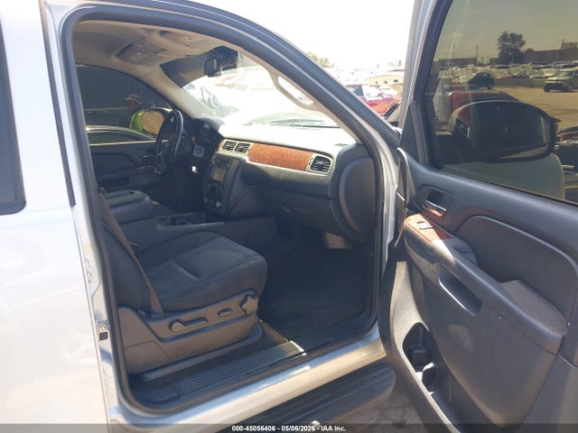 Aukcja sprzedaży 2013 Gmc Yukon Xl 1500 Sle, vin: 1GKS1HE00DR359917, numer aukcji: 45056406