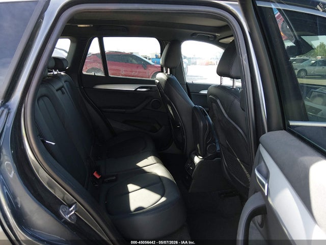 BMW X1 Xdrive28i 2017 WBXHT3C35H5F73045 Image 8