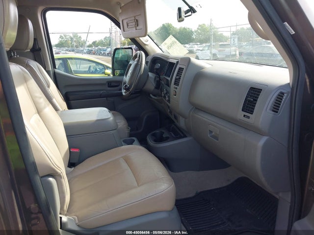 2018 Nissan Nv Passenger Nv3500 Hd Sl V8 მანქანა იყიდება აუქციონზე, vin: 5BZAF0AA1JN850380, აუქციონის ნომერი: 45056456