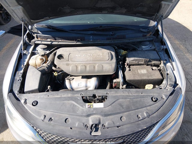 Chrysler 200 C 2015 1C3CCCCB9FN720612 Image 10
