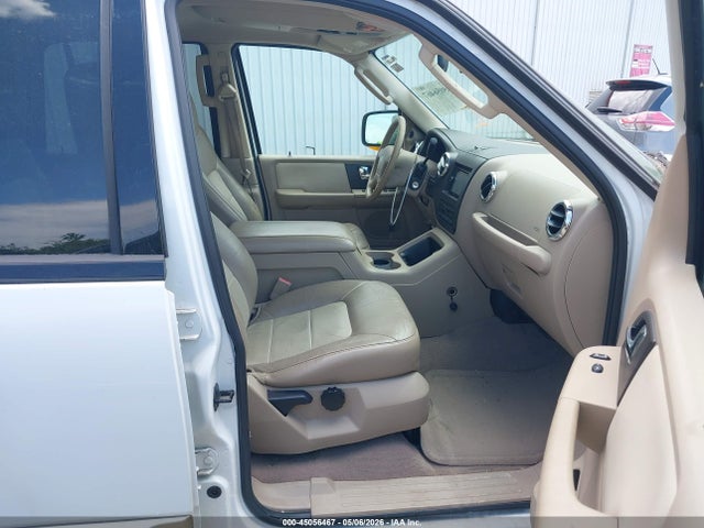45056467 :رقم المزاد ، 1FMPU17515LA27428 vin ، 2005 Ford Expedition Eddie Bauer/king Ranch مزاد بيع