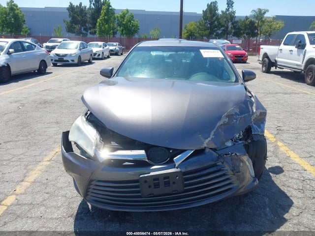 45056474 :رقم المزاد ، 4T4BF1FK0FR495891 vin ، 2015 Toyota Camry Le مزاد بيع