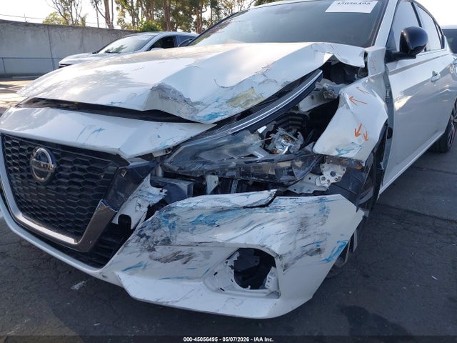 1N4BL4CVXNN353943 Nissan Altima Sr Fwd