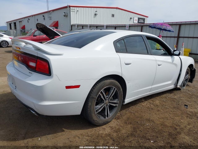2C3CDXJG6EH125016 Dodge Charger Sxt