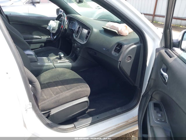2C3CDXJG6EH125016 Dodge Charger Sxt