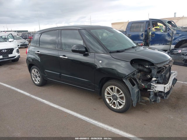 Fiat 500L POP 2018 ZFBCFAAH4JZ040796 main image