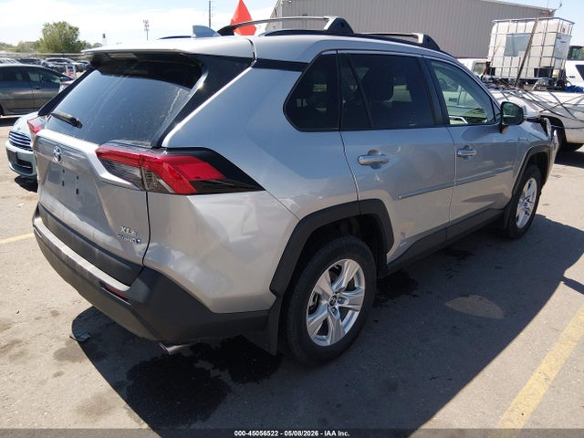 2T3RWRFV2KW007432 Toyota Rav4 Hybrid Xle