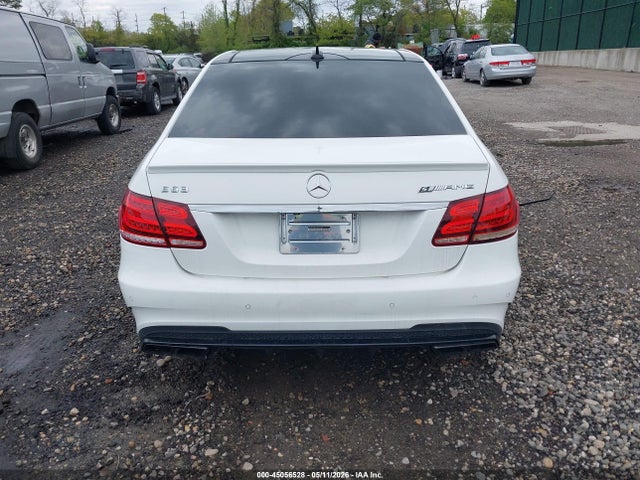 45056528 :رقم المزاد ، WDDHF7GB1FB101018 vin ، 2015 Mercedes-benz E 63 Amg S 4matic مزاد بيع