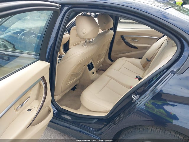 BMW 328i Xdrive 2016 WBA8E3G59GNU04027 Image 8