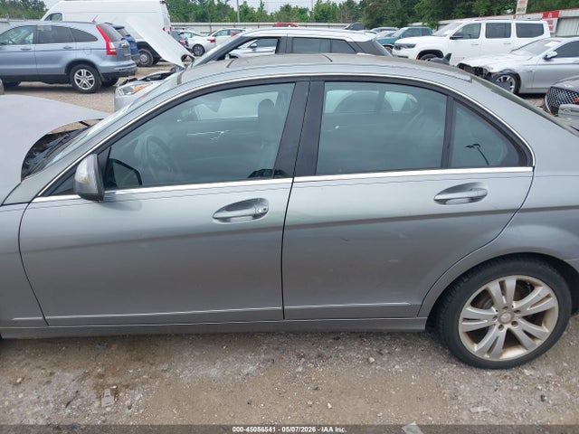 Продаж на аукціоні авто 2008 Mercedes-benz C 300, vin: WDDGF54X58F073445, номер лоту: 45056541