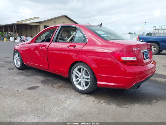 Продаж на аукціоні авто 2012 Mercedes-benz C 250 Sport, vin: WDDGF4HB4CR207880, номер лоту: 45056560