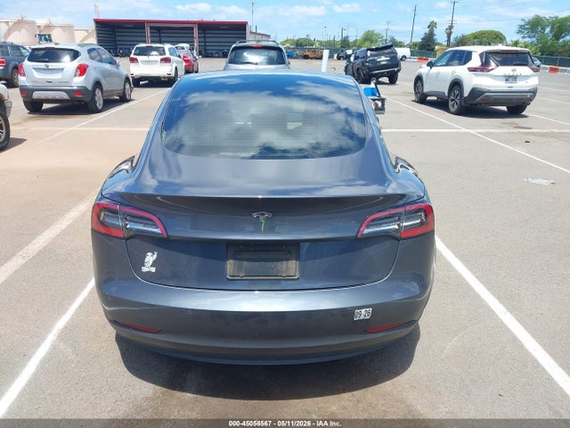 Tesla Model 3 Rear-wheel Drive 2022 5YJ3E1EAXNF307254 Image 16