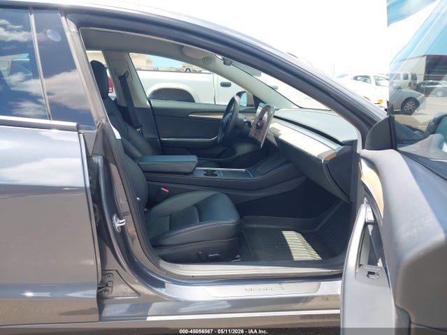 Tesla Model 3 Rear-wheel Drive 2022 5YJ3E1EAXNF307254 Image 5