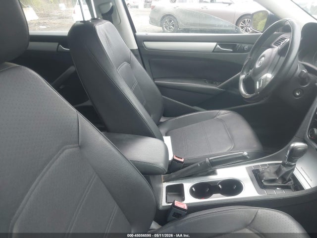Продаж на аукціоні авто 2013 Volkswagen Passat 2.5l Se, vin: 1VWBP7A32DC008804, номер лоту: 45056595