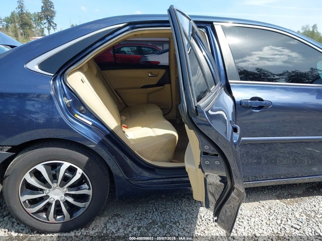 4T1BD1FK1HU204608 Toyota Camry Hybrid Le