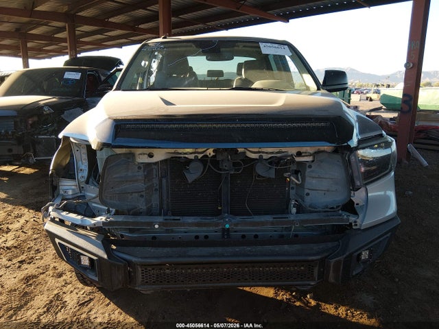 Продаж на аукціоні авто 2019 Toyota Tundra Limited 5.7l V8, vin: 5TFHY5F12KX780618, номер лоту: 45056614