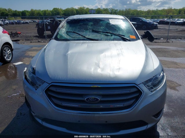 2015 Ford Taurus Se მანქანა იყიდება აუქციონზე, vin: 1FAHP2D89FG172611, აუქციონის ნომერი: 45056639