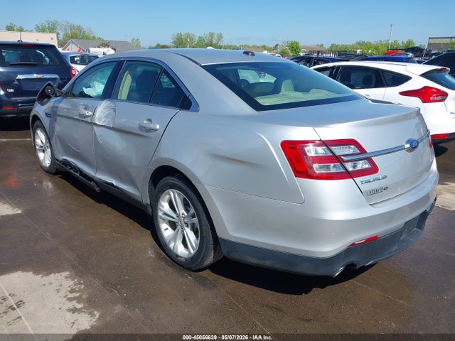2015 Ford Taurus Se მანქანა იყიდება აუქციონზე, vin: 1FAHP2D89FG172611, აუქციონის ნომერი: 45056639