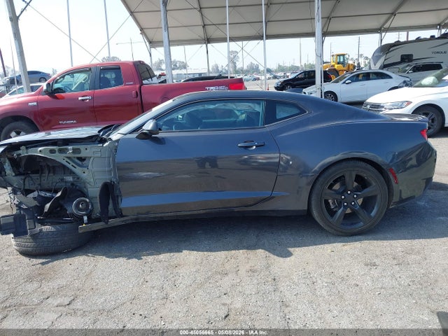 Chevrolet Camaro 1lt 2018 1G1FB1RX6J0142017 Image 15
