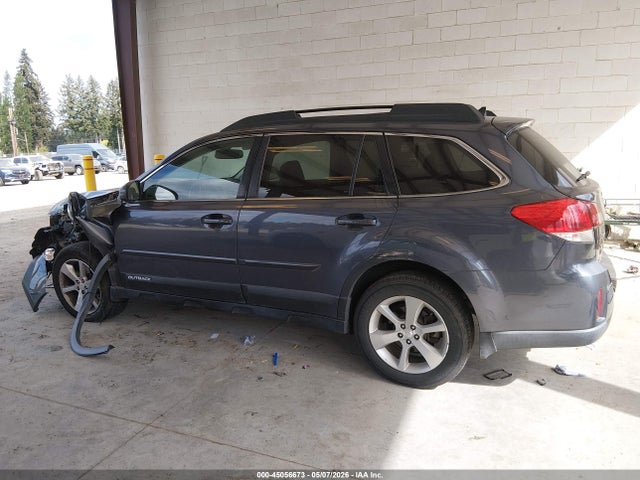 Auction sale of the 2014 Subaru Outback 3.6r Limited, vin: 4S4BRDNCXE2287024, lot number: 45056673