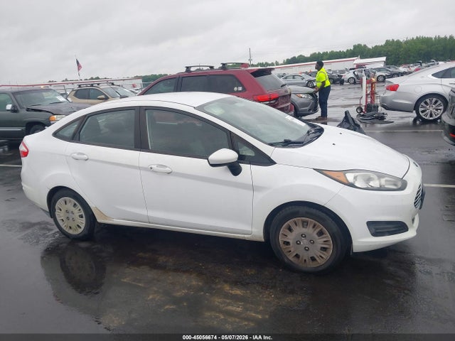Aukcja sprzedaży 2015 Ford Fiesta S, vin: 3FADP4AJ8FM202673, numer aukcji: 45056674