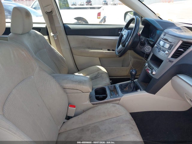 2011 Subaru Outback 2.5i მანქანა იყიდება აუქციონზე, vin: 4S4BRCAC6B1420377, აუქციონის ნომერი: 45056680
