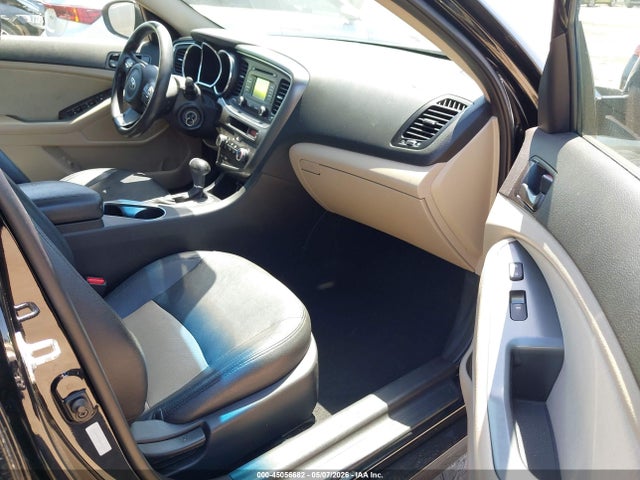 5XXGM4A75EG264777 KIA Optima Lx