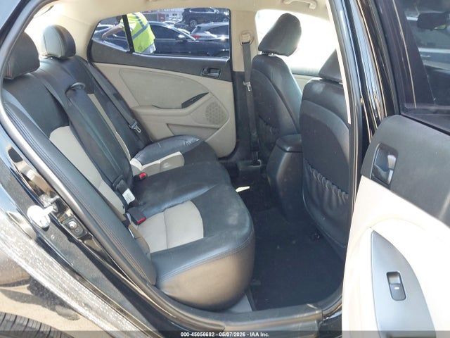 5XXGM4A75EG264777 KIA Optima Lx