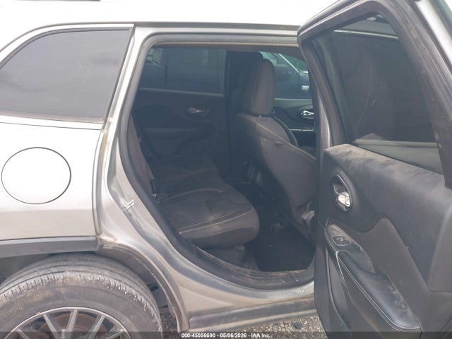 Продаж на аукціоні авто 2015 Jeep Cherokee Latitude, vin: 1C4PJLCBXFW591521, номер лоту: 45056690