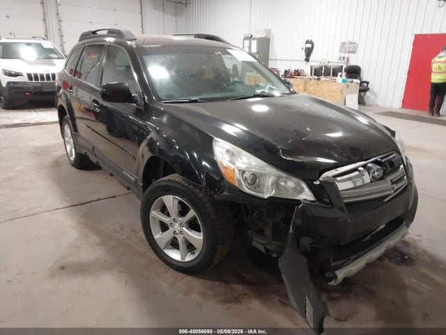 2013 Subaru Outback 2.5i Limited მანქანა იყიდება აუქციონზე, vin: 4S4BRCKC3D3282447, აუქციონის ნომერი: 45056695