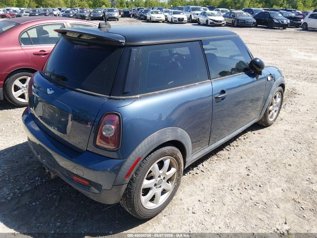 Продажа на аукционе авто 2010 Mini Cooper S, vin: WMWMF7C54ATZ73931, номер лота: 45056706