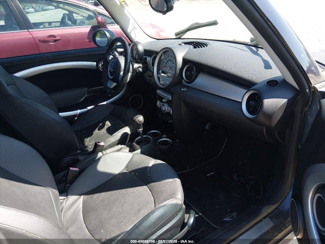 Продажа на аукционе авто 2010 Mini Cooper S, vin: WMWMF7C54ATZ73931, номер лота: 45056706