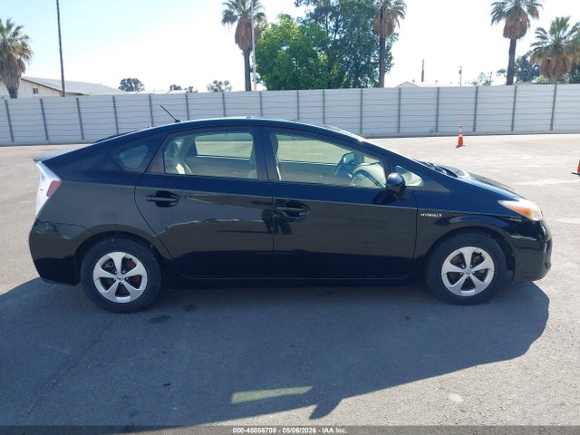 2014 Toyota Prius Two მანქანა იყიდება აუქციონზე, vin: JTDKN3DU6E1746673, აუქციონის ნომერი: 45056708