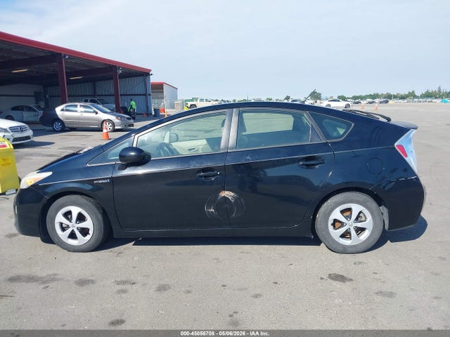 2014 Toyota Prius Two მანქანა იყიდება აუქციონზე, vin: JTDKN3DU6E1746673, აუქციონის ნომერი: 45056708