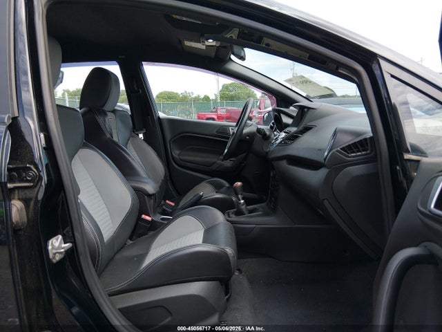 3FADP4GX6HM121153 Ford FIESTA ST