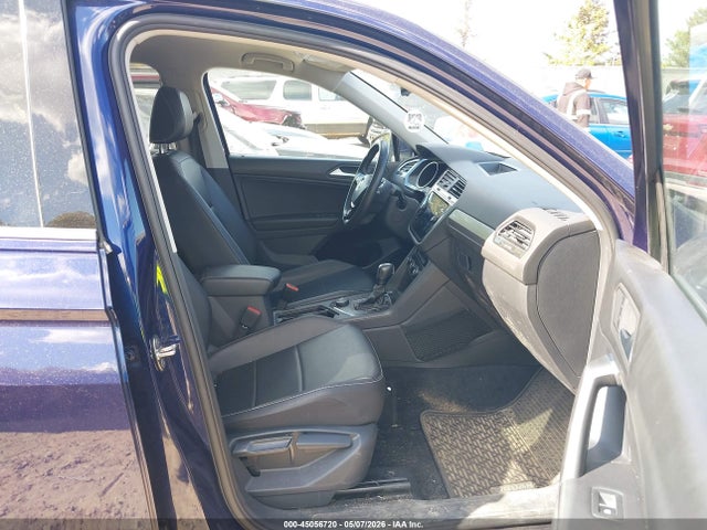 2021 Volkswagen Tiguan 2.0t Se/2.0t Se R-line Black/2.0t Sel მანქანა იყიდება აუქციონზე, vin: 3VV2B7AX8MM077517, აუქციონის ნომერი: 45056720