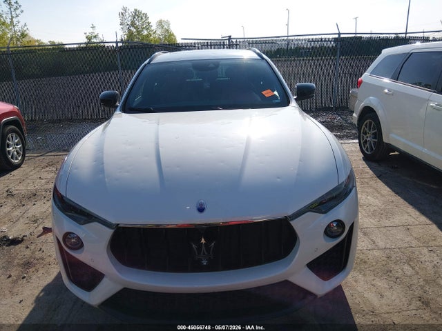 45056748 :رقم المزاد ، ZN661YUS2KX336615 vin ، 2019 Maserati Levante S Gransport مزاد بيع