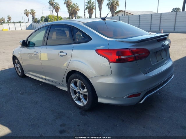 Продажа на аукционе авто 2016 Ford Focus Se, vin: 1FADP3F20GL324815, номер лота: 45056819