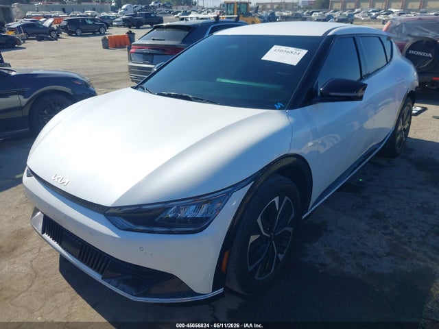 KNDC34LA7R5216623 KIA Ev6 Wind