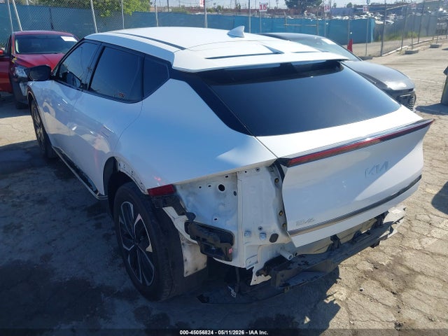 KNDC34LA7R5216623 KIA Ev6 Wind