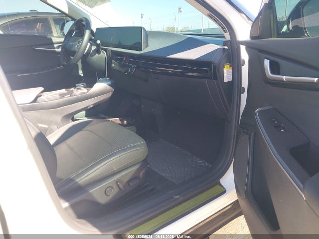 KNDC34LA7R5216623 KIA Ev6 Wind