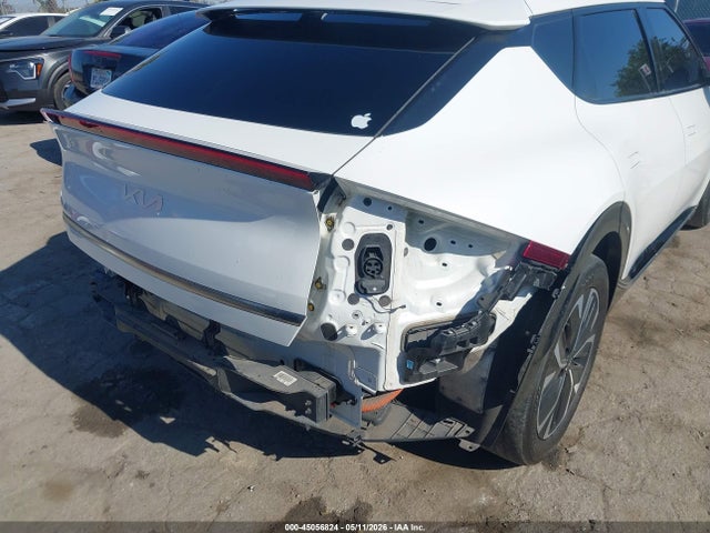 KNDC34LA7R5216623 KIA Ev6 Wind
