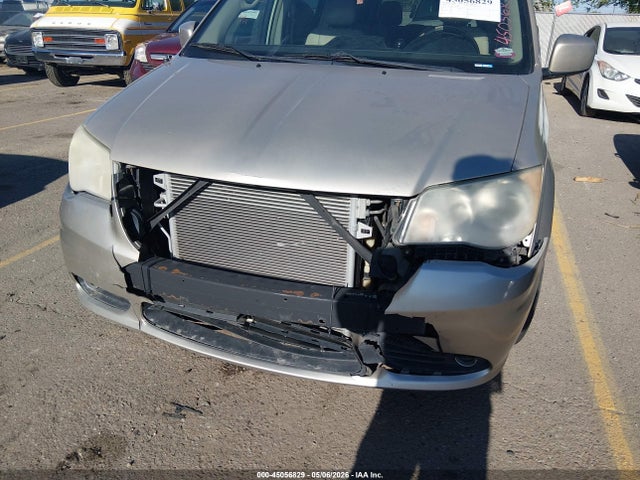 2012 Chrysler Town & Country Touring მანქანა იყიდება აუქციონზე, vin: 2C4RC1BG1CR326706, აუქციონის ნომერი: 45056829
