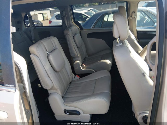 2012 Chrysler Town & Country Touring მანქანა იყიდება აუქციონზე, vin: 2C4RC1BG1CR326706, აუქციონის ნომერი: 45056829