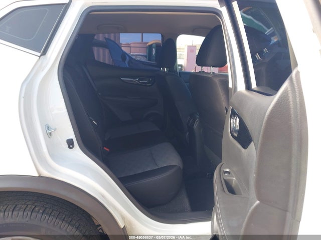 JN1BJ1CP5HW024469 Nissan Rogue Sport Sv